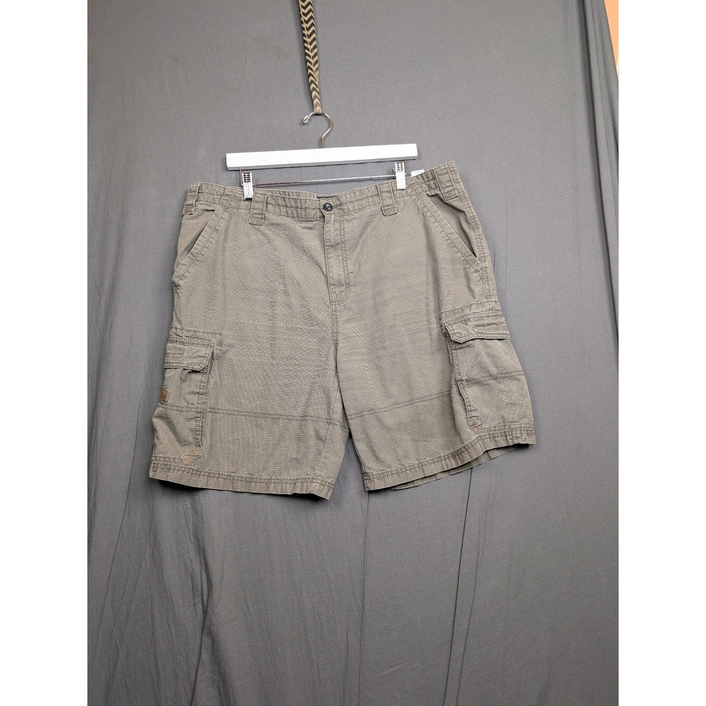 Cabelas Cargo‎ Men's Shorts Color Brown Size 38